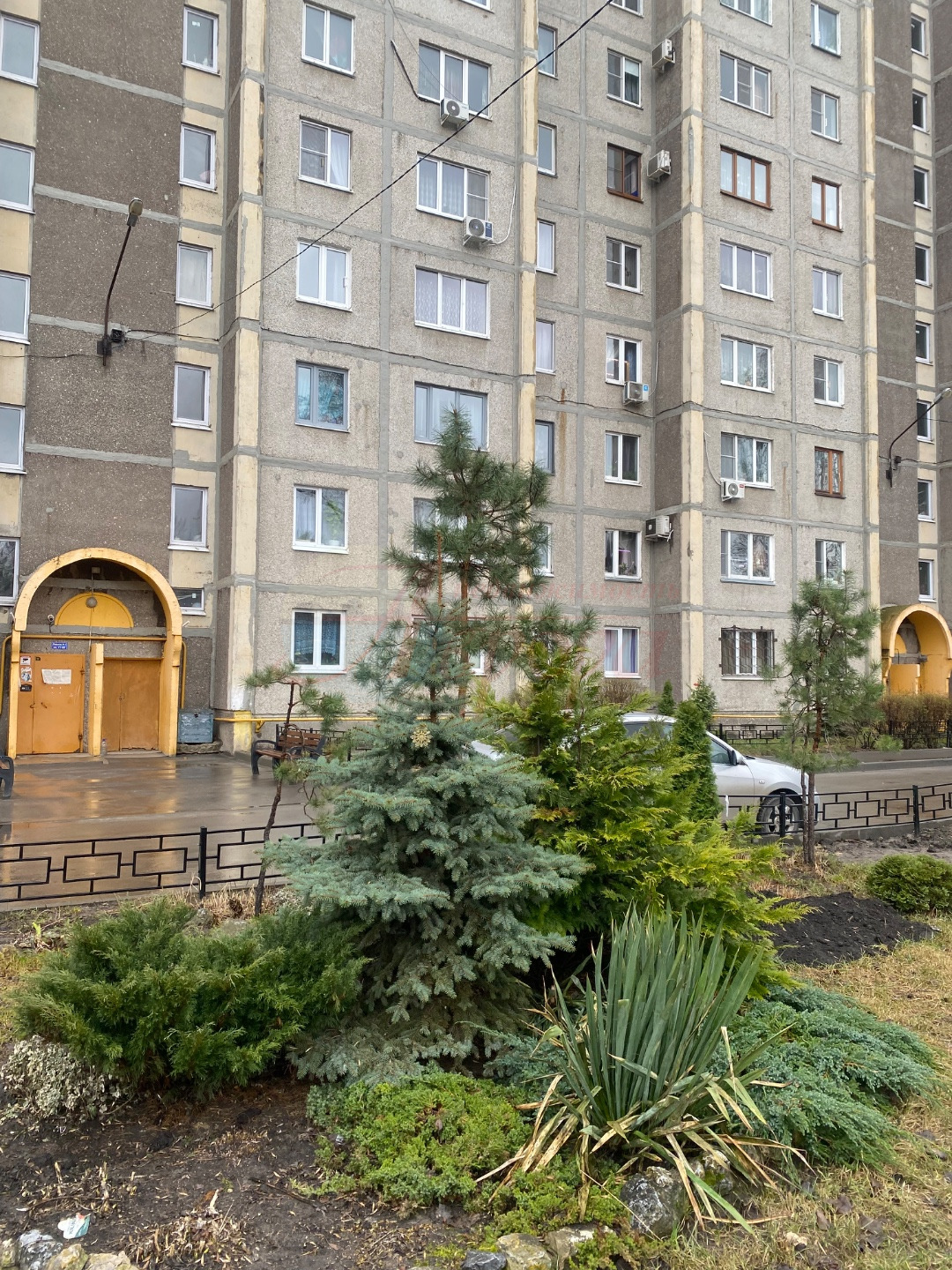 Вы ищете идеальный вариант для большой семьи или инвестиций?? Тогда эта квартира – выгодный вариант: трехкомнатная по цене однокомнатной!

5 ПРИЧИН ВЫБРАТЬ ИМЕННО ЭТУ КВАРТИРУ ПРЯМО СЕЙЧАС:

✅ Отличная планировка – места хватит всем!
✅ Застеклённая лоджия – наслаждайтесь видами на город в любую пого