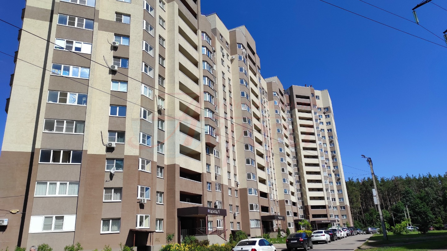 Квартира, в которую легко влюбиться с первого просмотра

Иногда достаточно открыть дверь, чтобы понять: здесь будет хорошо жить.
Светлая, уютная квартира в современном жилом комплексе «Учитель» уже ждет своих новых хозяев.

Самое приятное — здесь нет чужой мебели и чужих решений. Пространство полнос